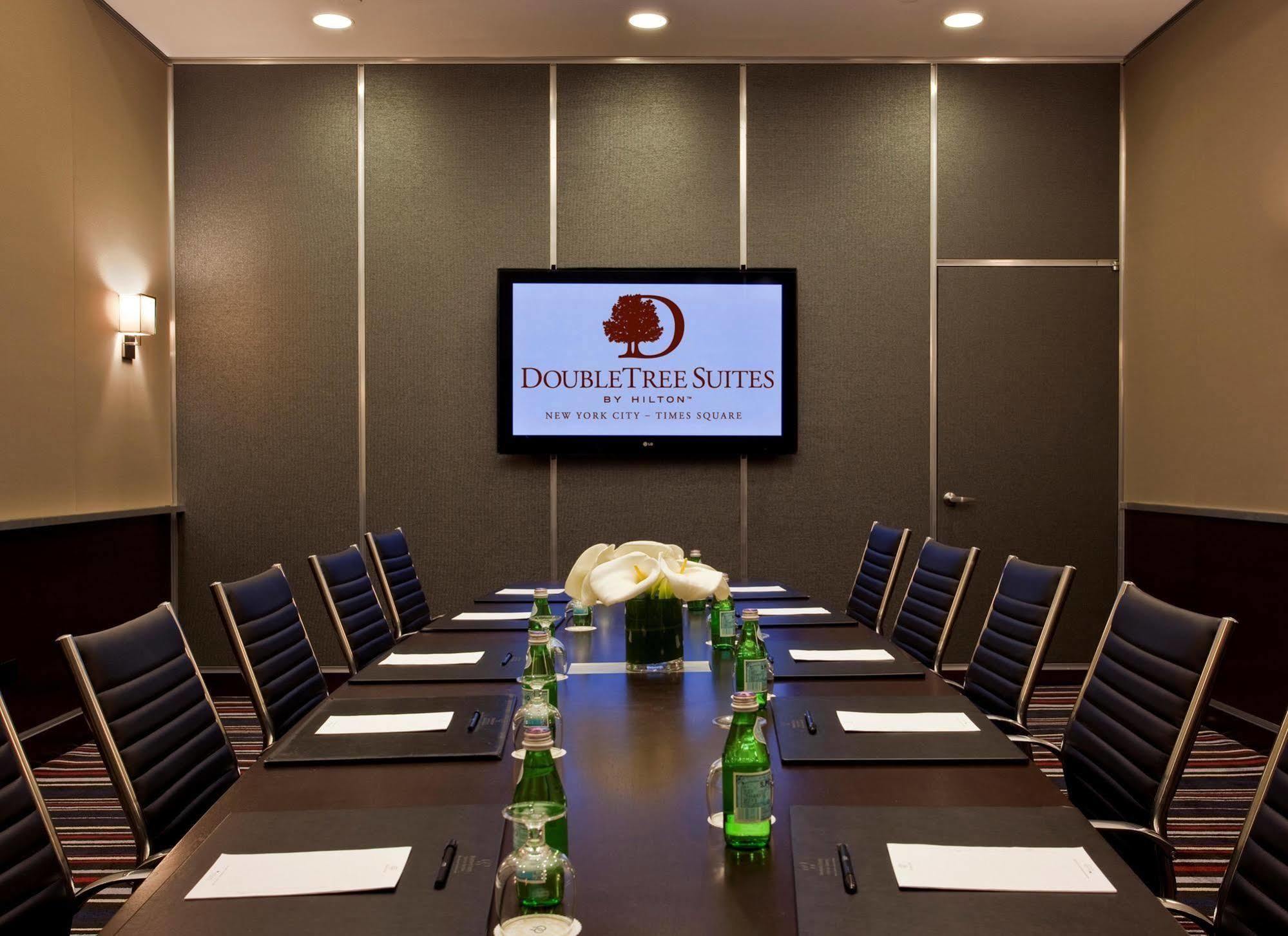 Doubletree Suites By Hilton Nyc - Times Square New York İş olanakları fotoğraf